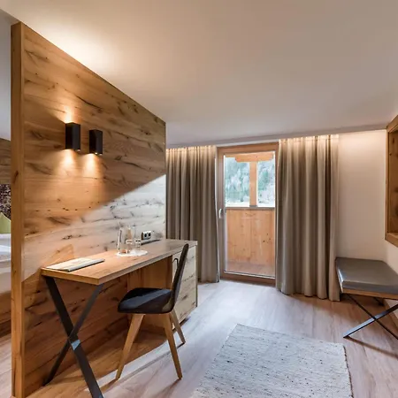 Oblasser Pensión 3*