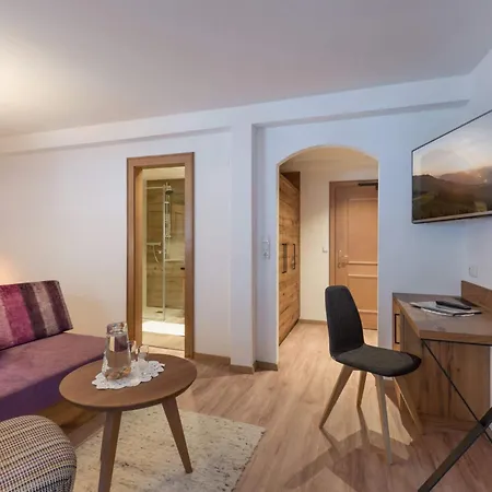 Pensjonat Oblasser 3*